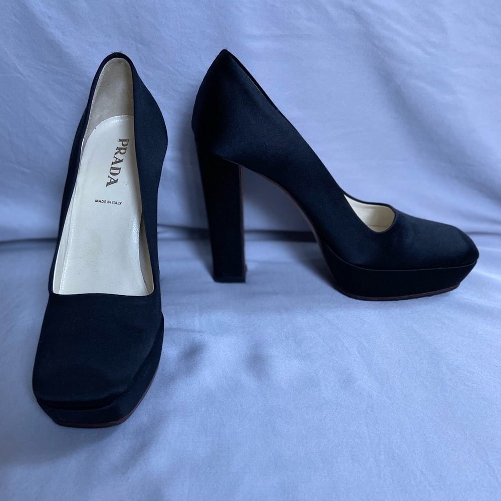 PRADA Black Satin Pumps